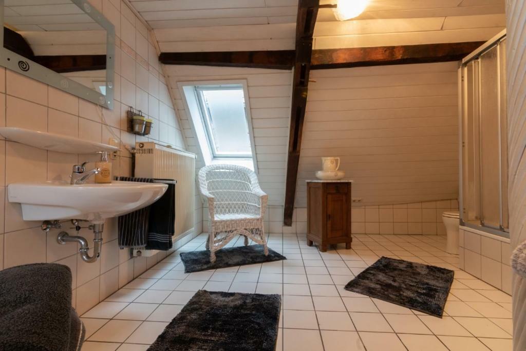Ferienwohnung Flaemisches Weinhaus Wintrich Bagian luar foto